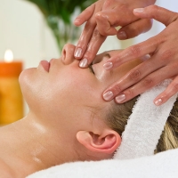 Diploma in Holistic Beauty Therapy in Delhi